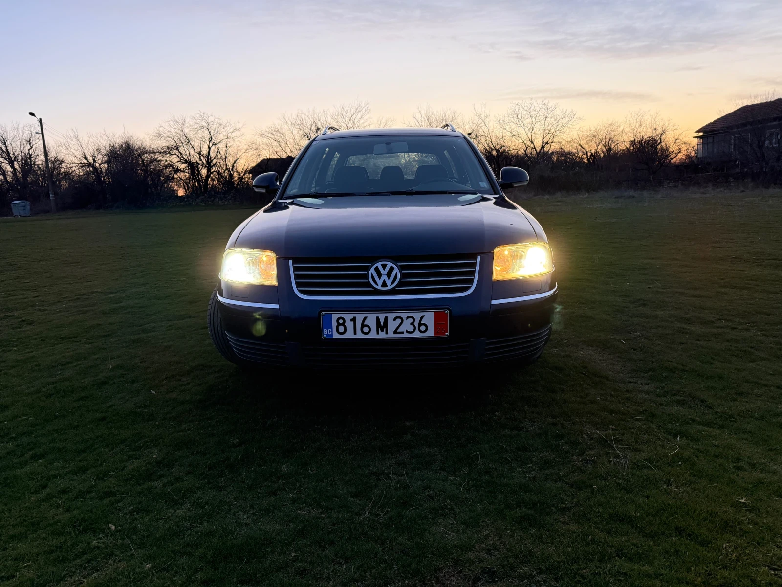 VW Passat 1.9 tdi, снимка 2 - Автомобили и джипове - 53787983