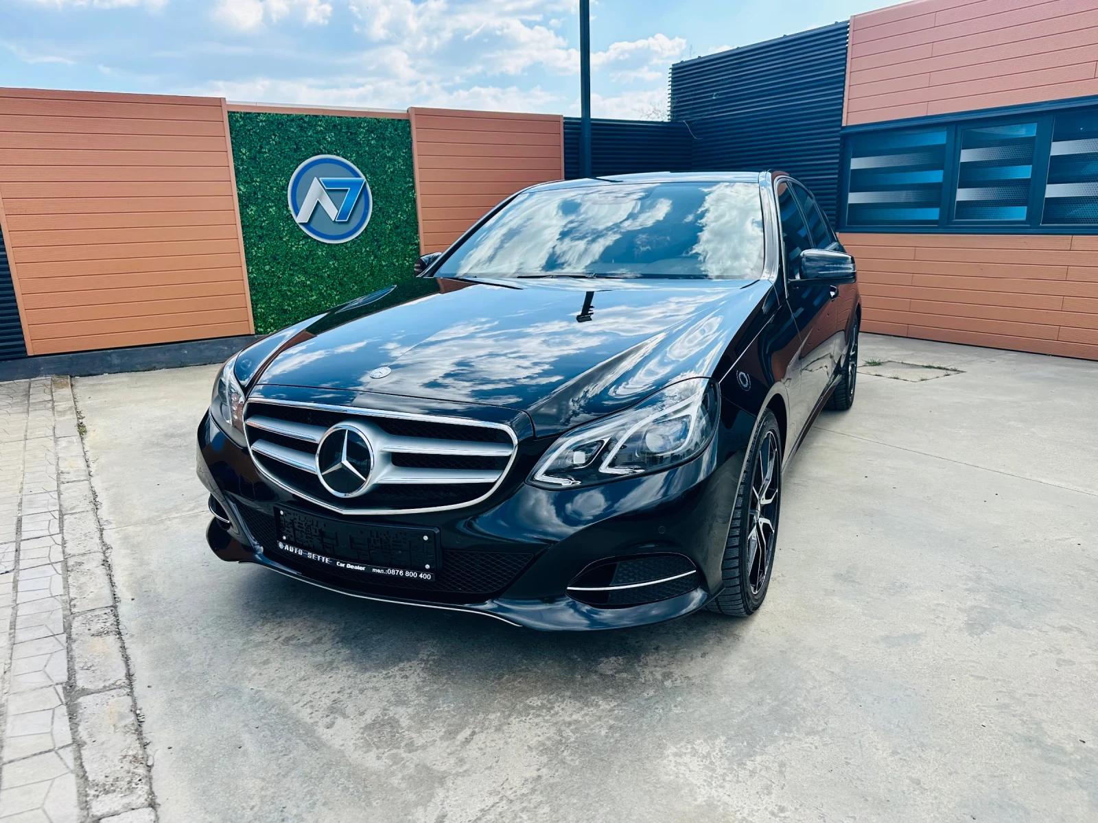 Mercedes-Benz E 350 4-matic/Navi/Distronic