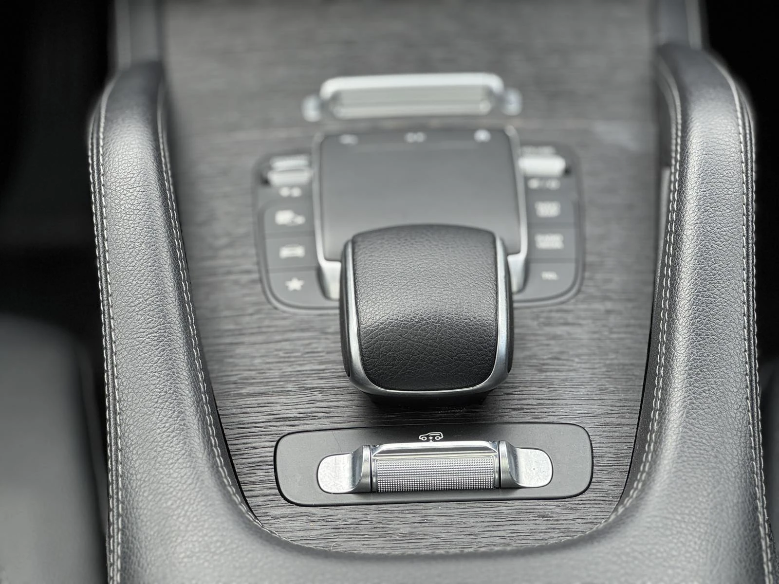 Mercedes-Benz GLS 450 4-Matic* Multibeam* 360* Burmester, снимка 16 - Автомобили и джипове - 54148090