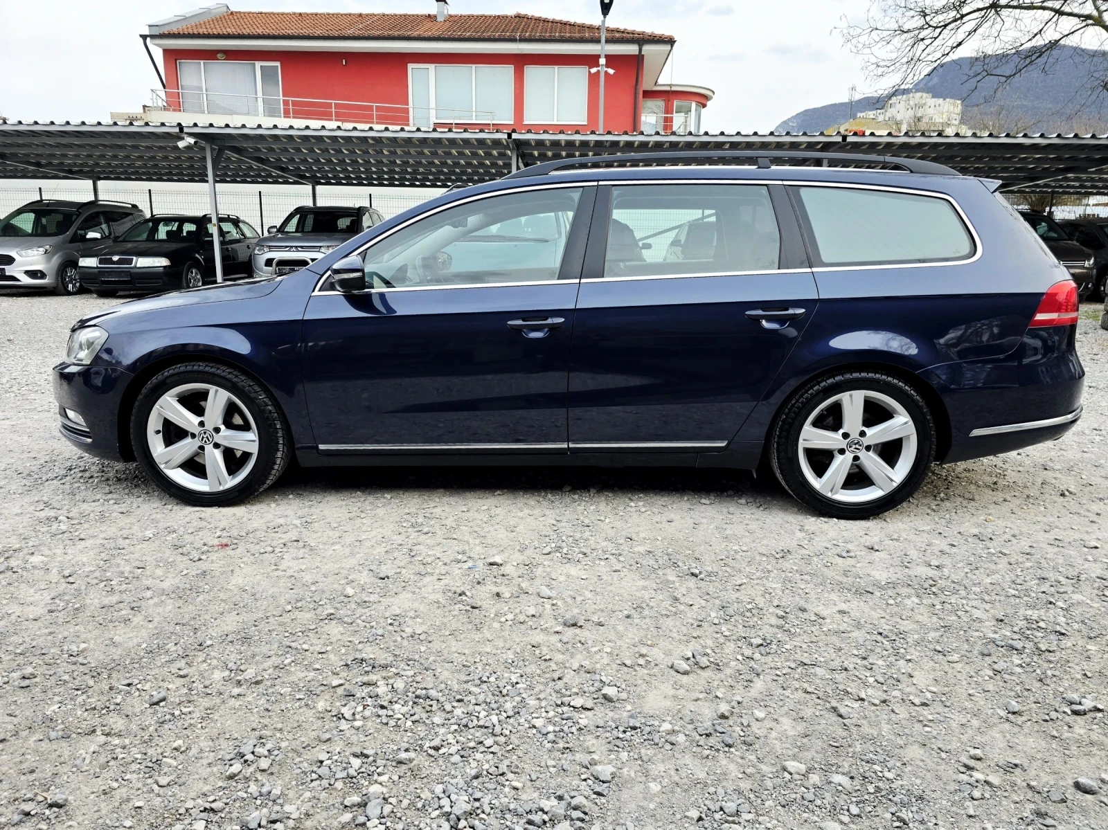 VW Passat 2.0TDI H-LINE 4MOTION , снимка 4 - Автомобили и джипове - 54343532