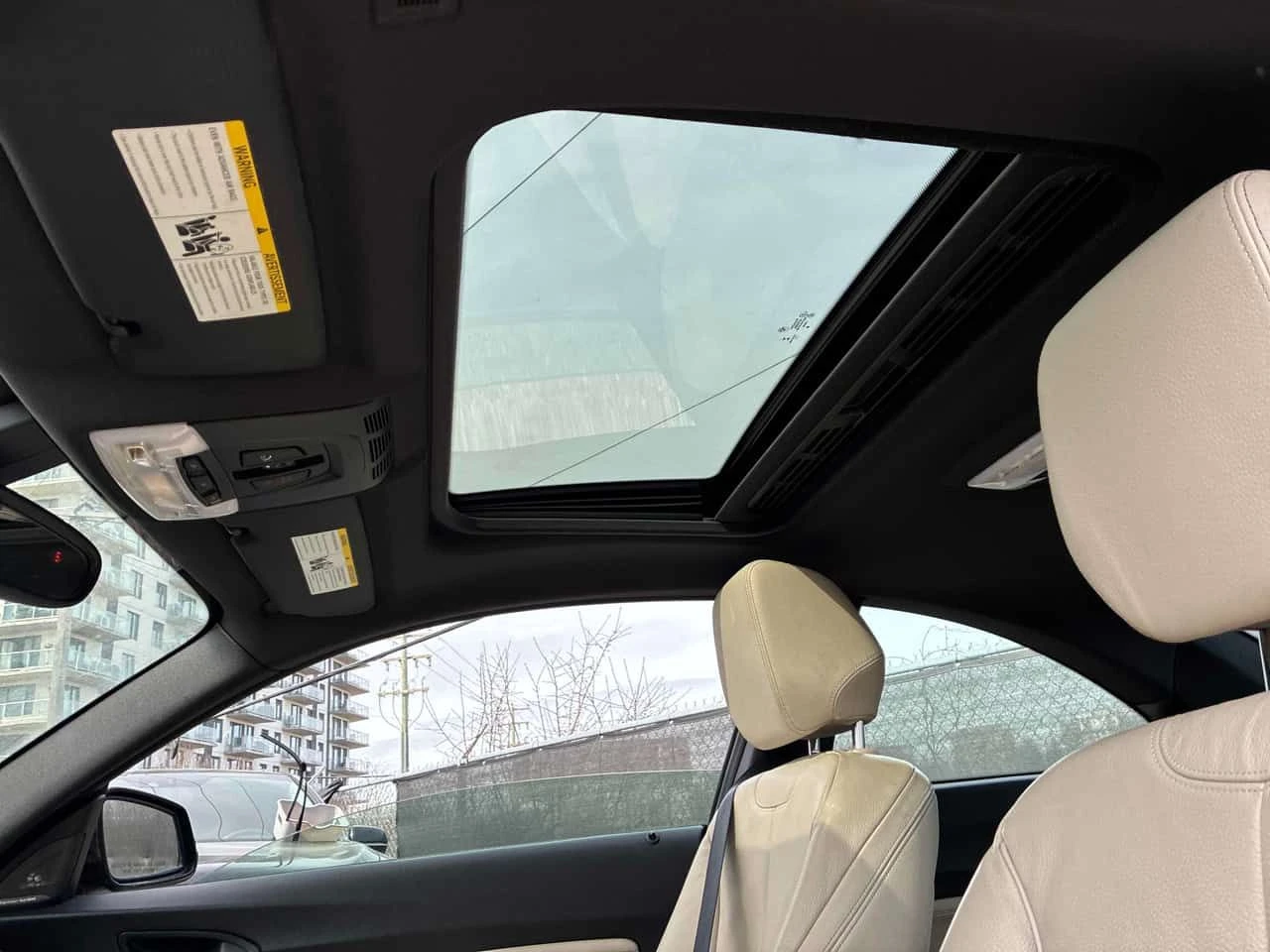 BMW 228 * xDrive * ПАКЕТ * SAT * ПОДГРЕВ * H/K, снимка 11 - Автомобили и джипове - 54435589