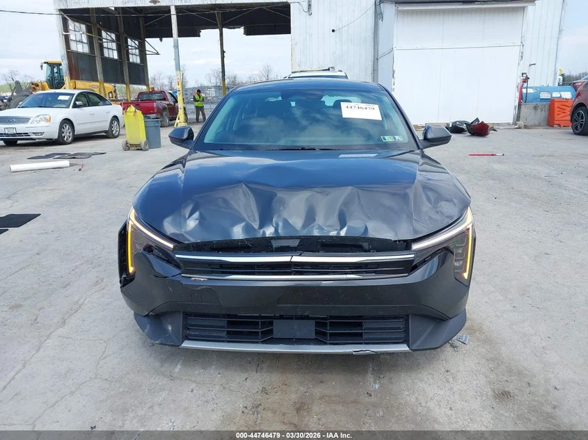 Kia K4 2.0l Ex, снимка 12 - Автомобили и джипове - 54568928