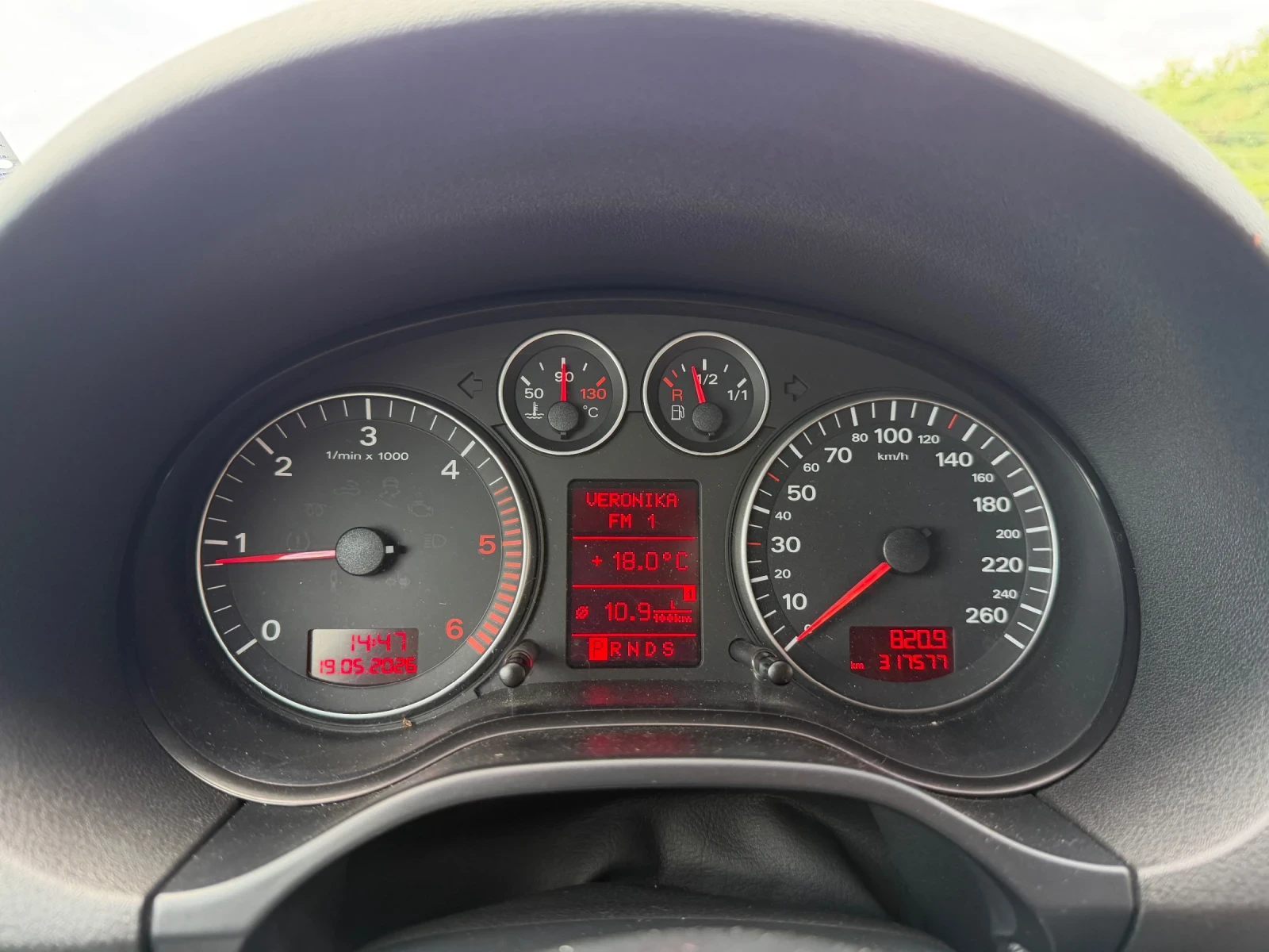 Audi A3 2.0tdi DSG, снимка 17 - Автомобили и джипове - 54610074