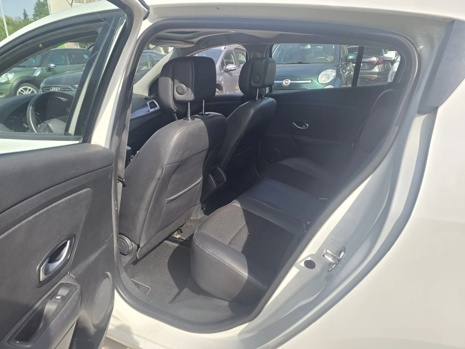 Renault Megane 1.5dci 110�.� �������� 6 ��������  | Mobile.bg � ����������� 12
