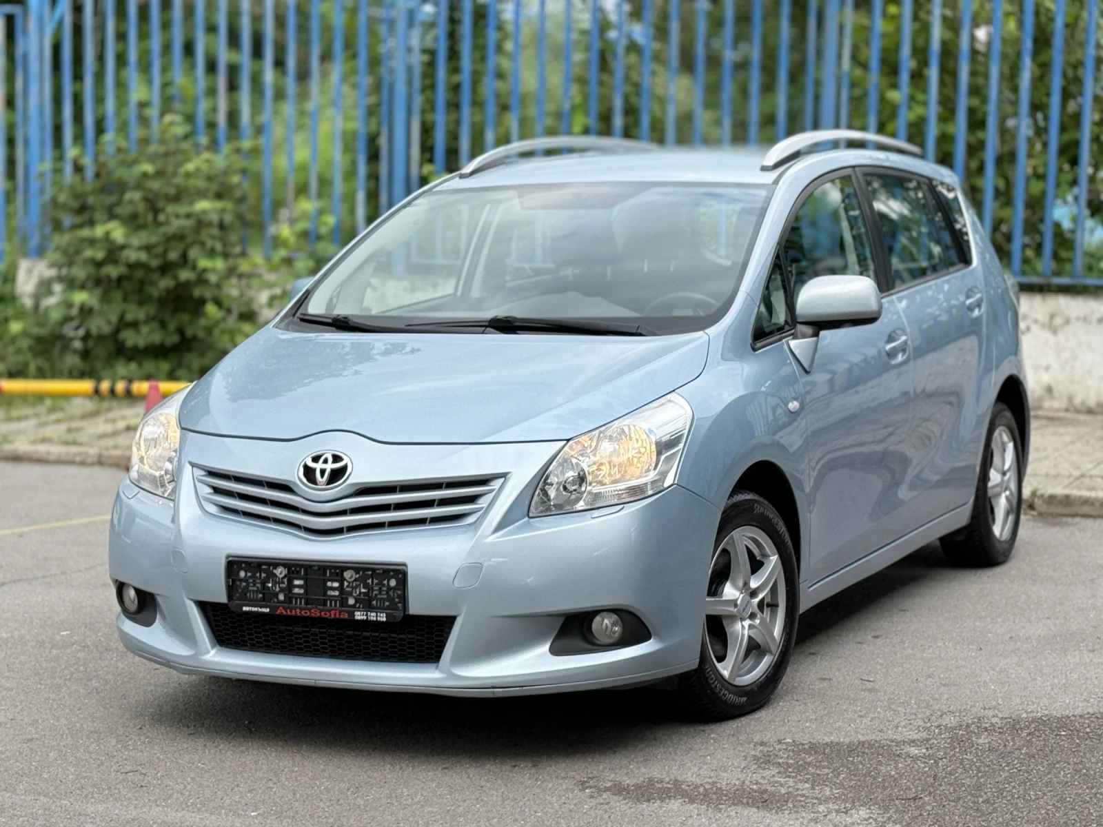 Toyota Verso 1.8i- ЛЕТИ ДЖАНТИ- 6СКОРОСТИ- КЛИМАТРОНИК- 7 МЕСТА