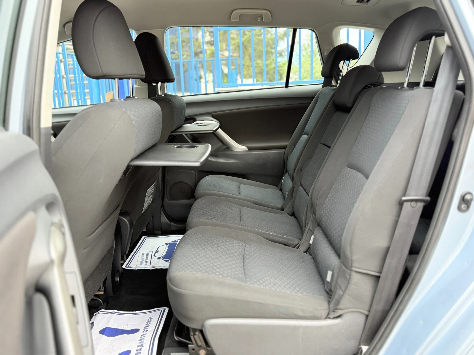 Toyota Verso 1.8i- ЛЕТИ ДЖАНТИ- 6СКОРОСТИ- КЛИМАТРОНИК- 7 МЕСТА, снимка 7 - Автомобили и джипове - 54667169