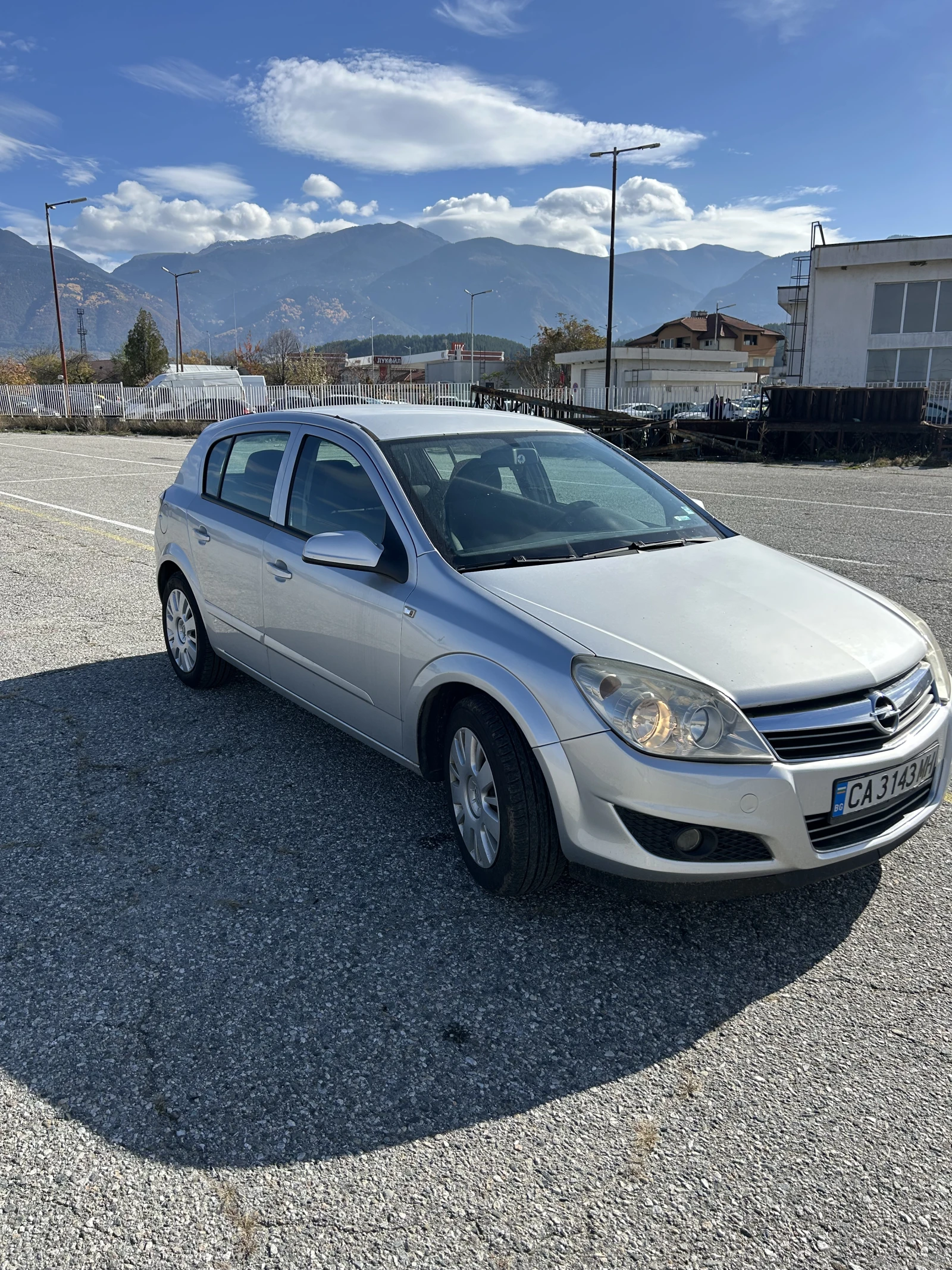 Opel Astra 1.6I, снимка 2 - Автомобили и джипове - 55135980