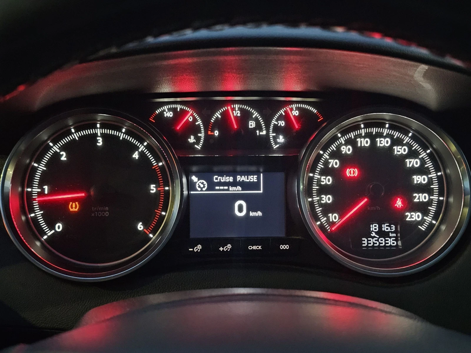 Peugeot 508 e-hdi, снимка 11 - Автомобили и джипове - 55579605