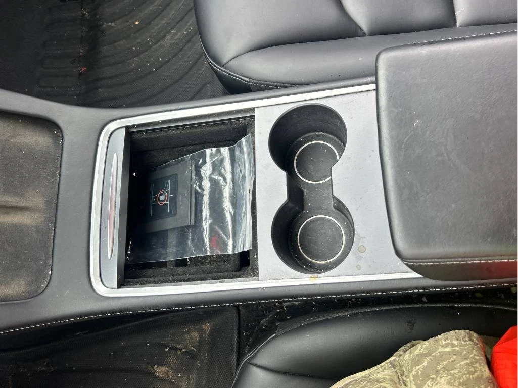 Tesla Model 3 Standard Range Plus * CARFAX* ОПЦИЯ ЗА ФИНАНСИРАНЕ, снимка 14 - Автомобили и джипове - 55833727