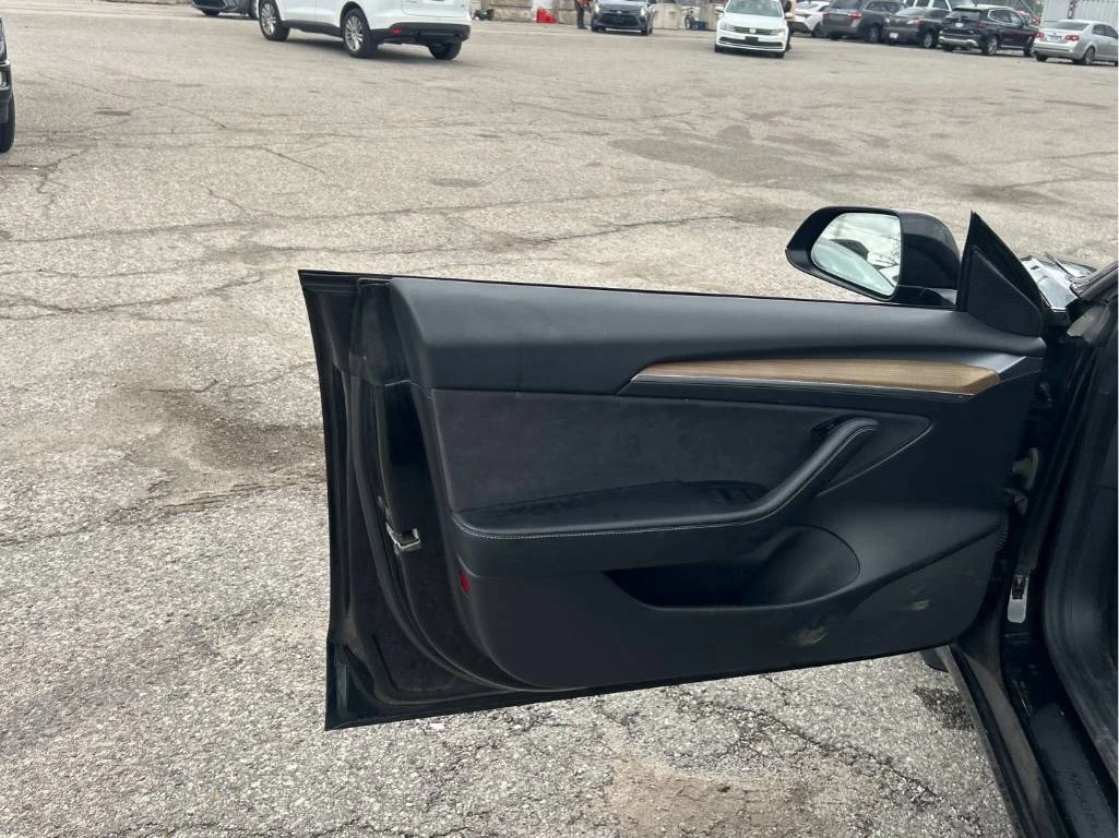 Tesla Model 3 Standard Range Plus * CARFAX* ОПЦИЯ ЗА ФИНАНСИРАНЕ, снимка 17 - Автомобили и джипове - 55833727