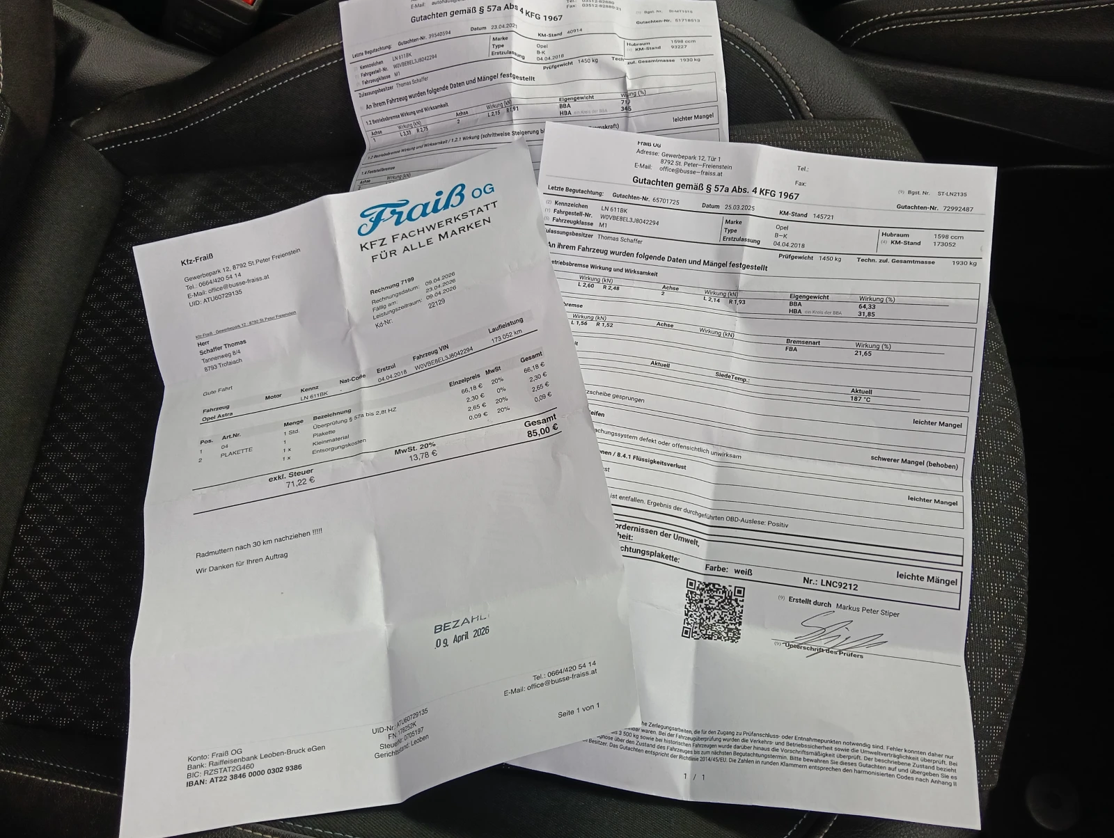 Opel Astra 1.6CDTI FULL, снимка 11 - Автомобили и джипове - 56315139
