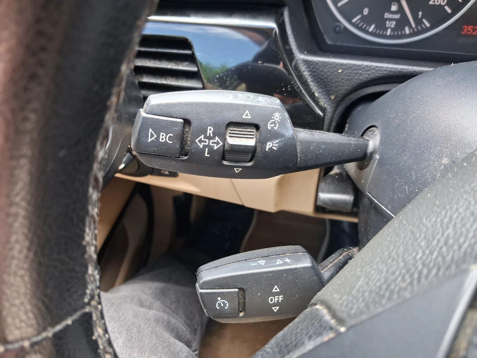 BMW 320, снимка 10 - Автомобили и джипове - 56600784