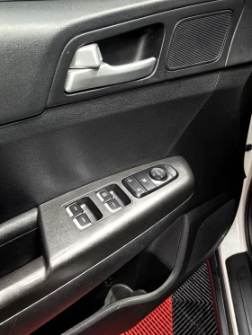 Kia Sportage 2.4* LX* АВТОМАТ* 110000KM* CAMERA*  - 16130 € / 31547.54 лв. - 37181876 8