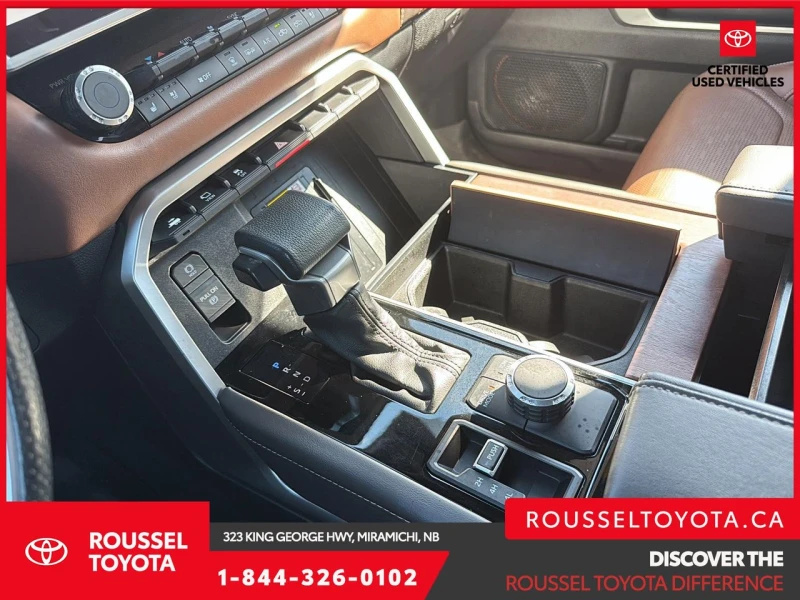 Toyota Tundra 1794 Edition* CrewMax Cab* 4WD* Кожа* Pano* Обдух*, снимка 11 - Автомобили и джипове - 52699517