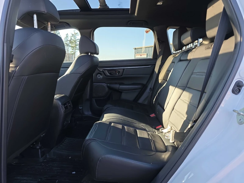 Honda Cr-v BLACK EDITION * * CARFAX * * АВТО КРЕДИТ * * , снимка 10 - Автомобили и джипове - 52767886