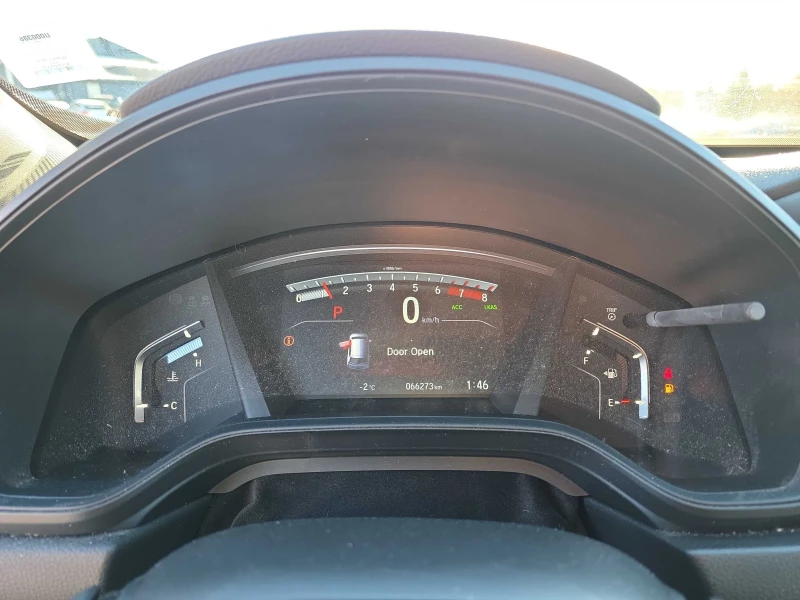 Honda Cr-v BLACK EDITION * * CARFAX * * АВТО КРЕДИТ * * , снимка 9 - Автомобили и джипове - 52767886