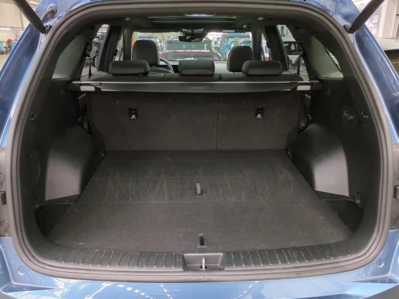 Kia Sorento HEV/215HP/4X4/PLATINUM/PANO/360/DIGITAL/ACC/950v, снимка 8 - Автомобили и джипове - 53509641