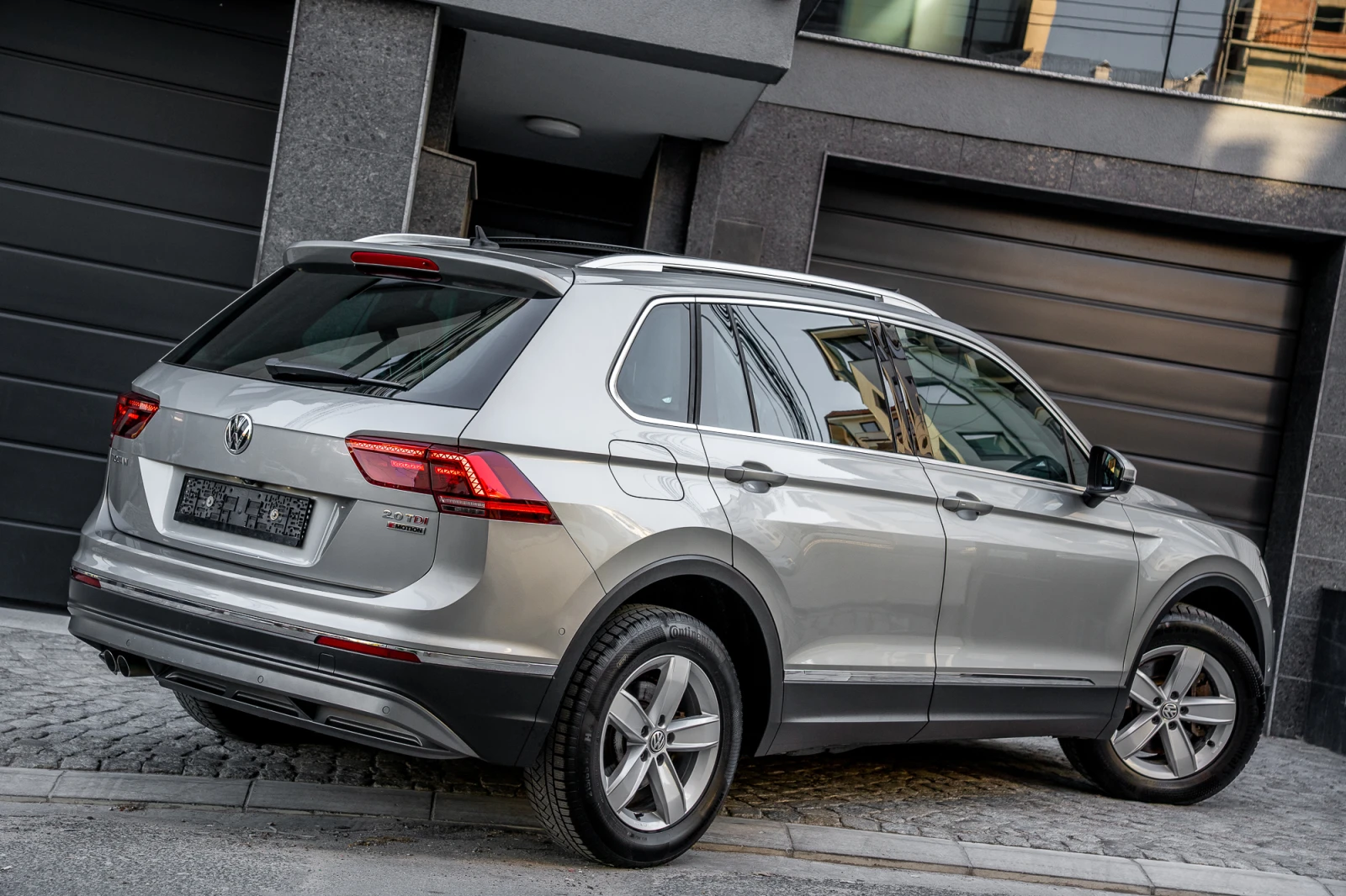 VW Tiguan FULL - изображение 2