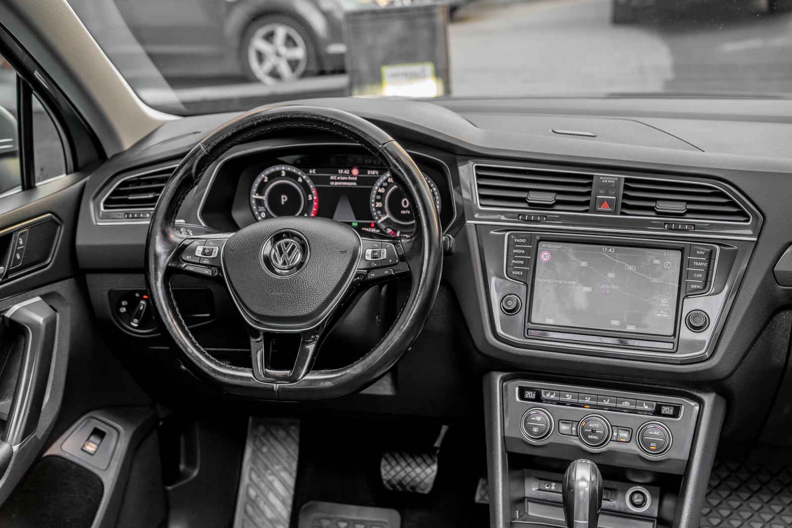 VW Tiguan FULL - изображение 9