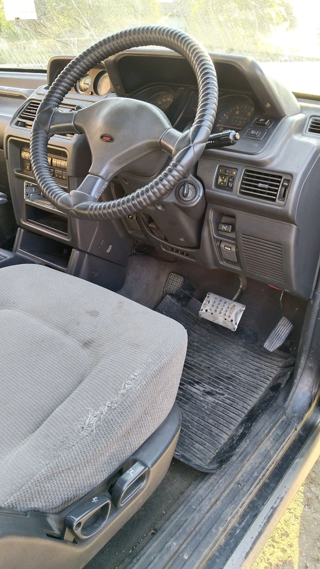 Mitsubishi Pajero  - изображение 5