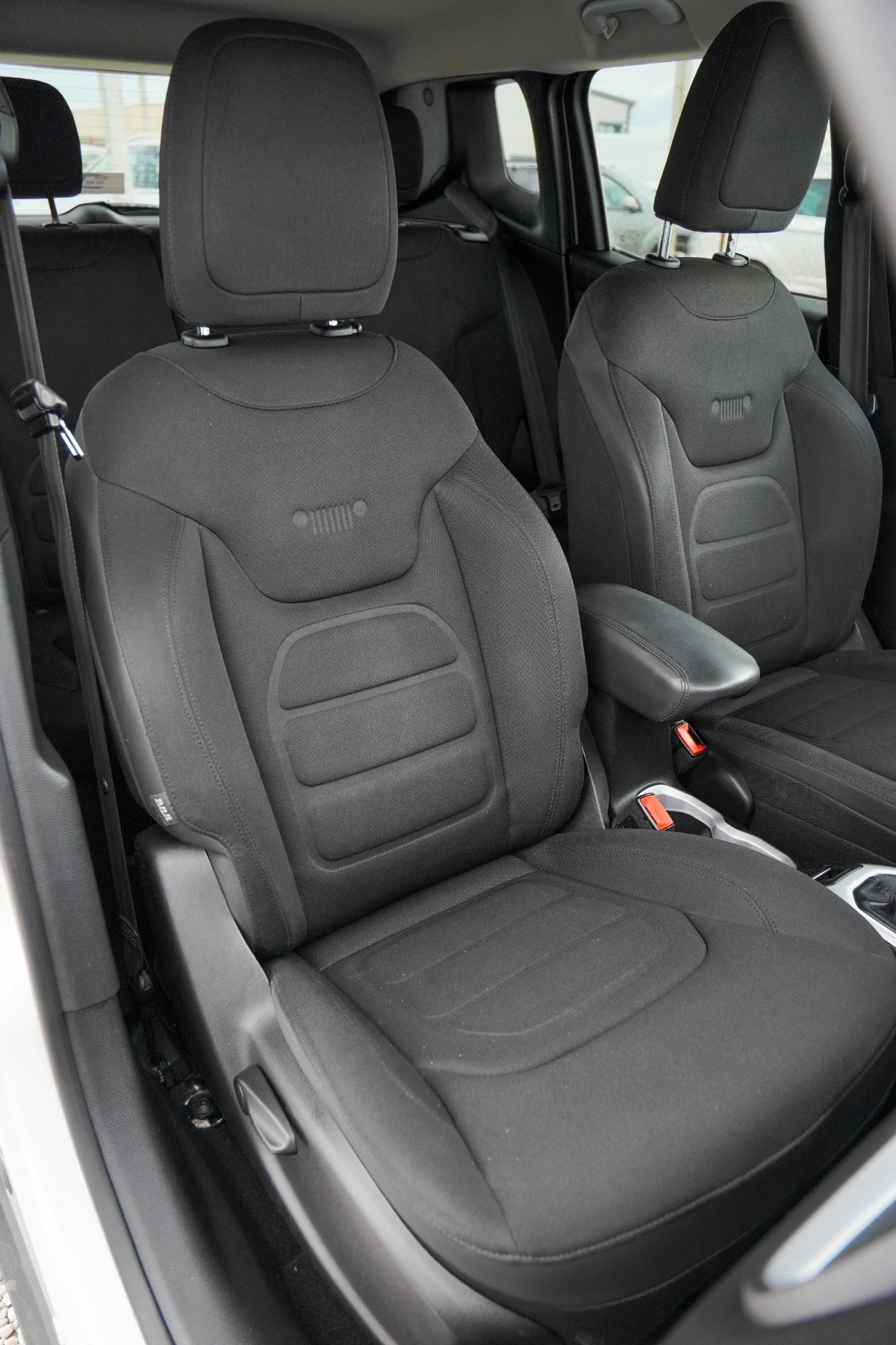 Jeep Renegade 1.6JTD ITALIA ! | Mobile.bg   9