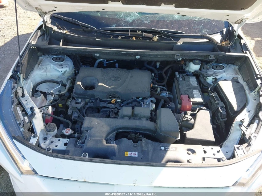 Toyota Rav4 XLE* PANO* CAMERA* CARPLAY - изображение 10