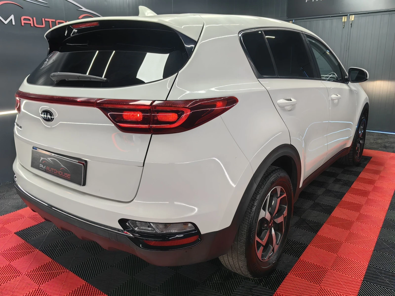 Kia Sportage 2.4* LX* АВТОМАТ* 110000KM* CAMERA* , снимка 4 - Автомобили и джипове - 53828667