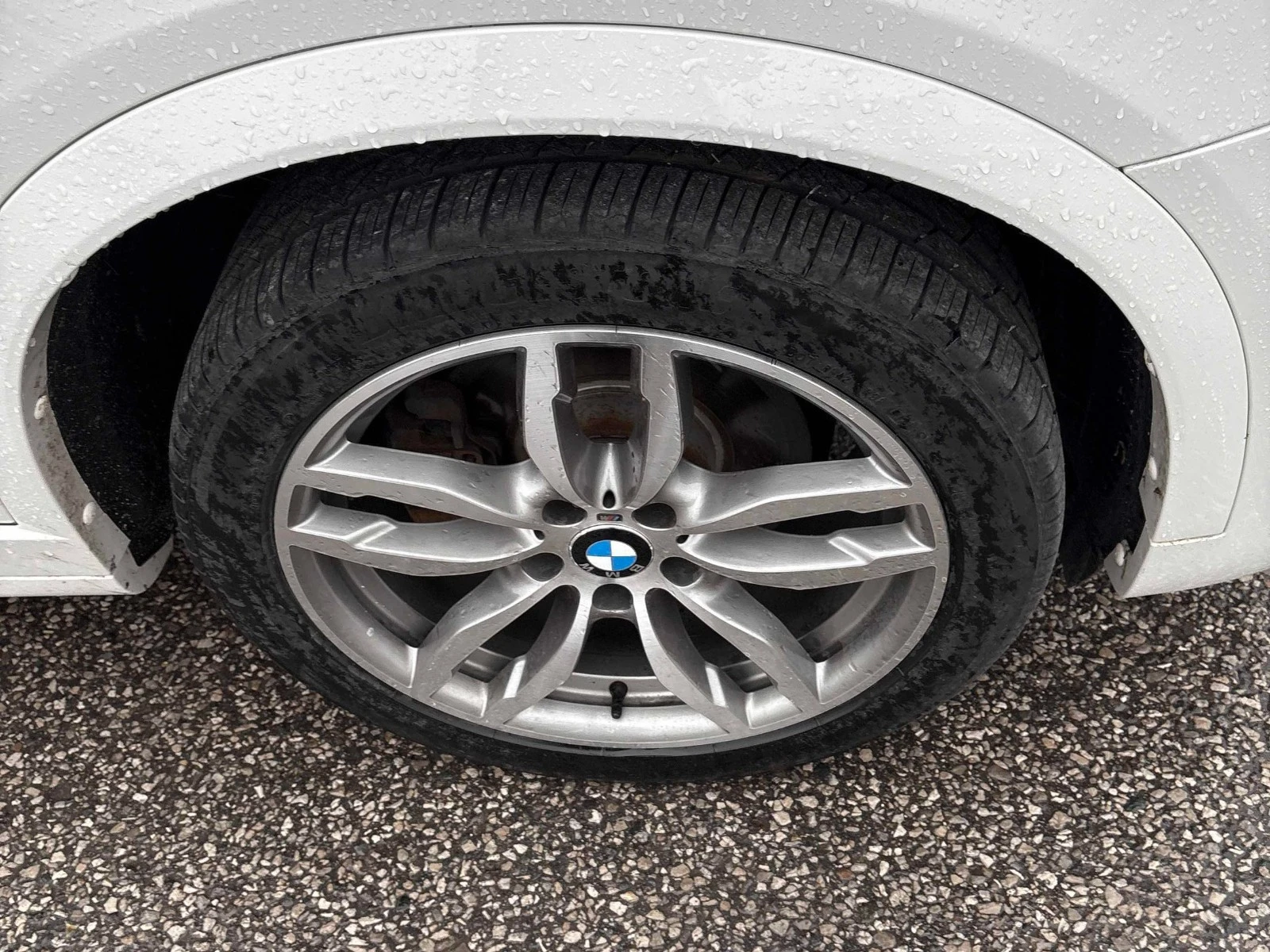 BMW X4 XDRIVE/LANE ASSIST/2 КЛЮЧА/КЕЙЛЕС, снимка 6 - Автомобили и джипове - 54460251