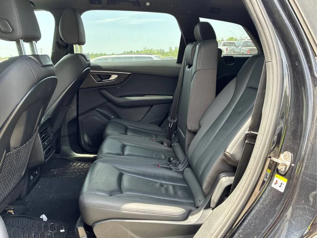 Audi Q7 55 TFSI* CARFAX* ОПЦИЯ ЗА ФИНАНСИРАНЕ* , снимка 8 - Автомобили и джипове - 54969966