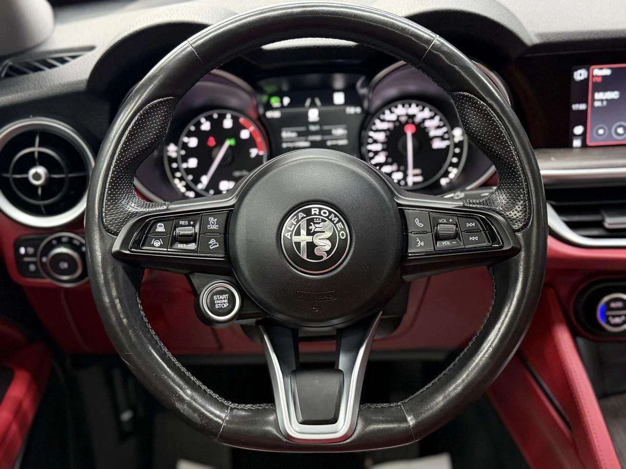 Alfa Romeo Stelvio TI / ���� / ������ / ���� �� �� | Mobile.bg � ����������� 10