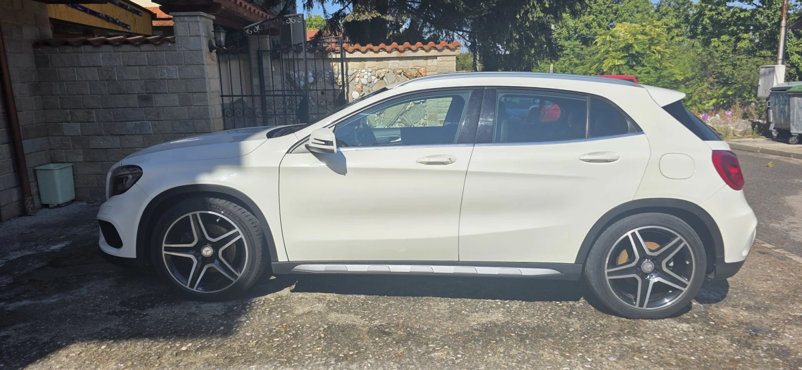 Mercedes-Benz GLA 220  AMG 4 MATIC, снимка 2 - Автомобили и джипове - 56229598
