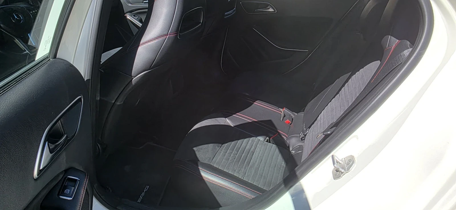 Mercedes-Benz GLA 220  AMG 4 MATIC, снимка 11 - Автомобили и джипове - 56229598