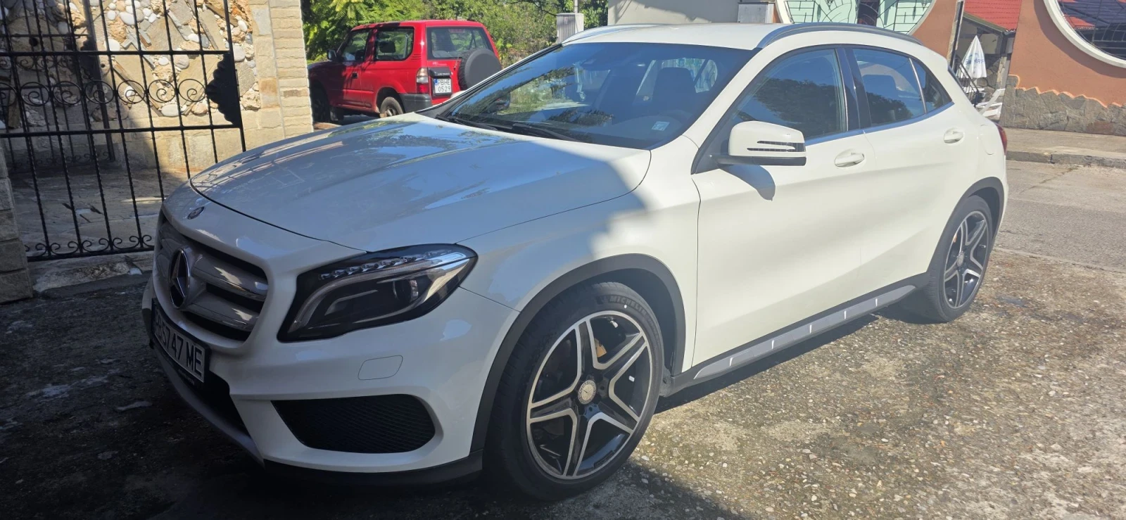 Mercedes-Benz GLA 220  AMG 4 MATIC