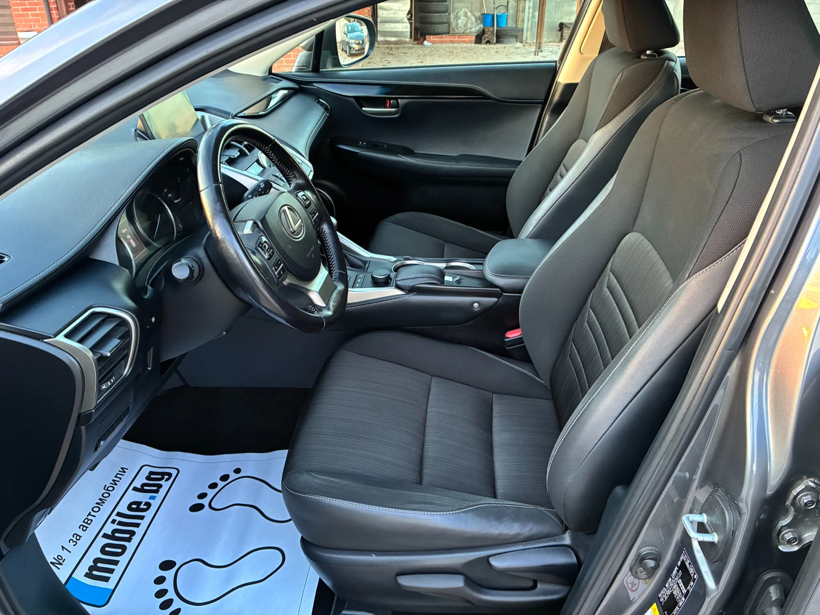 Lexus NX 300h Facelift, снимка 11 - Автомобили и джипове - 56584622