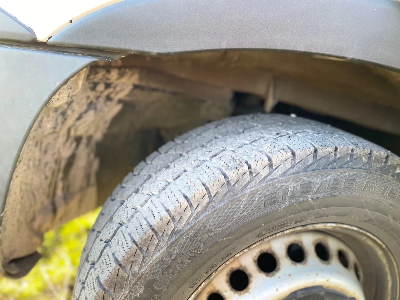 Iveco Daily 3.5 метан реални км, дълга база, снимка 16 - Бусове и автобуси - 53449035