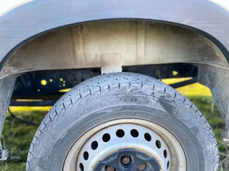 Iveco Daily 3.5 метан реални км, дълга база, снимка 17 - Бусове и автобуси - 53449035