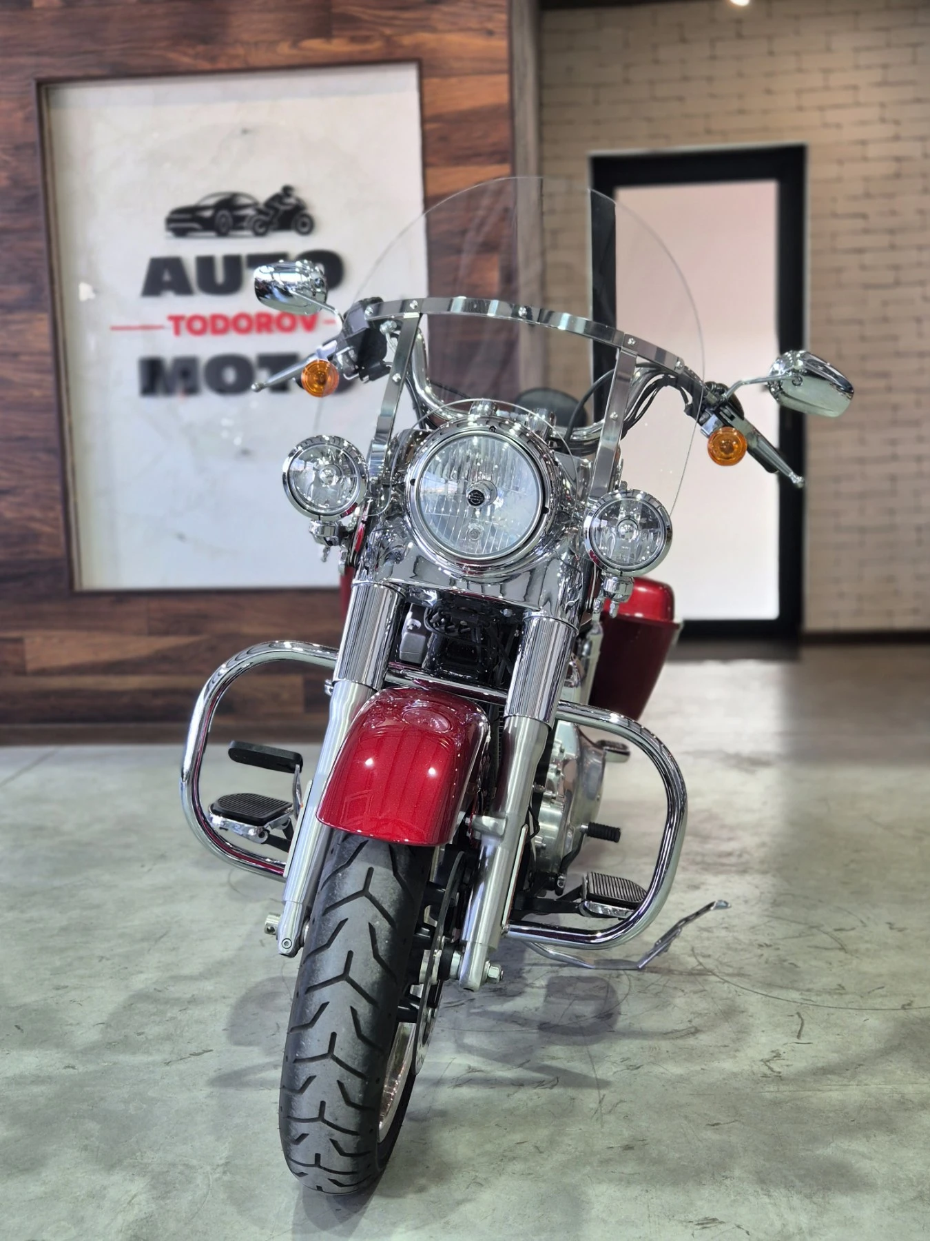 Harley-Davidson Dyna Switchback FLD ABS Нов внос от ШВЕЙЦАРИЯ!, снимка 2 - Мотоциклети и мототехника - 55778597