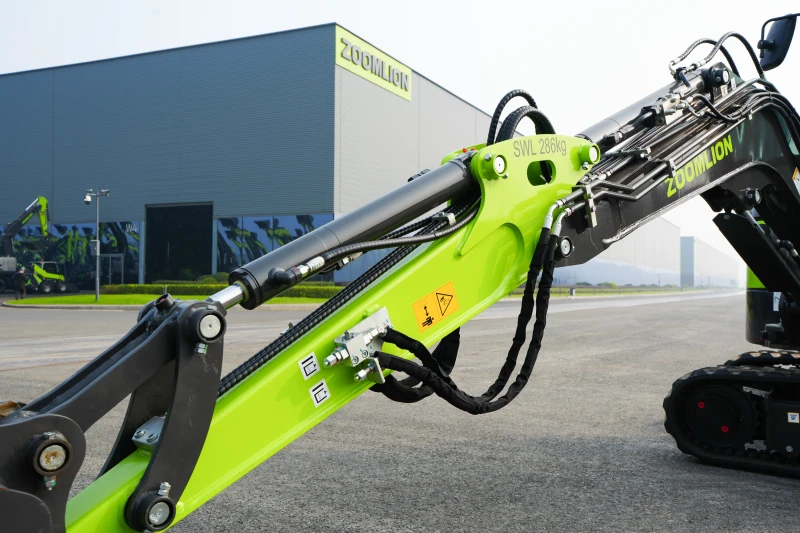 Багер ZOOMLION ZE27GU, снимка 5 - Индустриална техника - 51088316