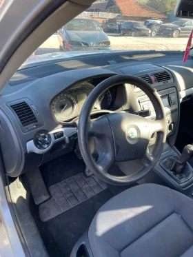 Skoda Octavia 1.6 102hp, снимка 11