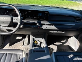 Kia EV9 Land w/GT Line Package AWD * CARFAX * , снимка 9
