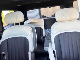 Kia EV9 Land w/GT Line Package AWD * CARFAX * , снимка 12