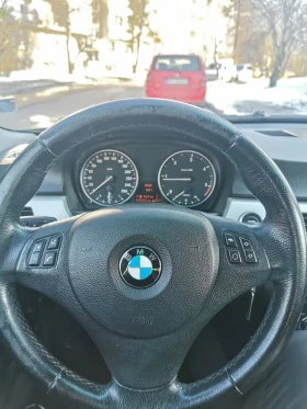 BMW 320 2.0 дизел facelift ПЕРФЕКТНА, снимка 10