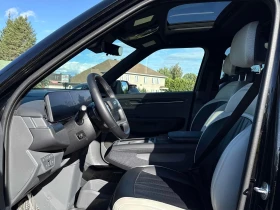 Kia EV9 Land w/GT Line Package AWD * CARFAX *  | Mobile.bg � ����� ������ 11
