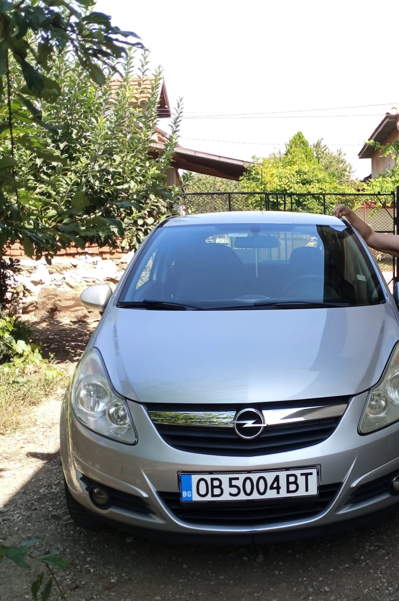 Opel Corsa, снимка 1 - Автомобили и джипове - 47385450