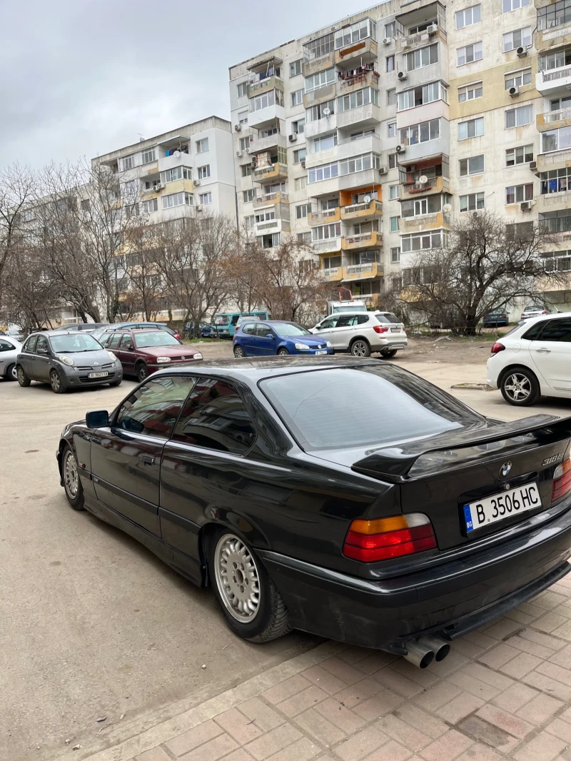 BMW 318 IS, снимка 11 - Автомобили и джипове - 49259417