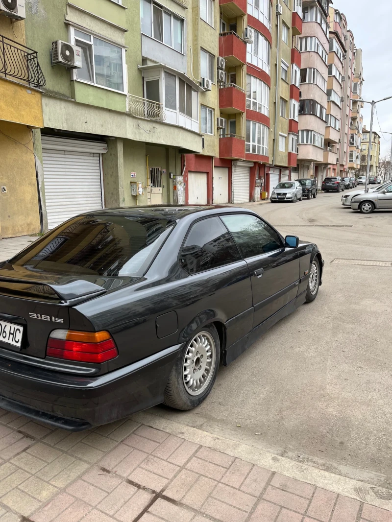 BMW 318 IS, снимка 10 - Автомобили и джипове - 49259417