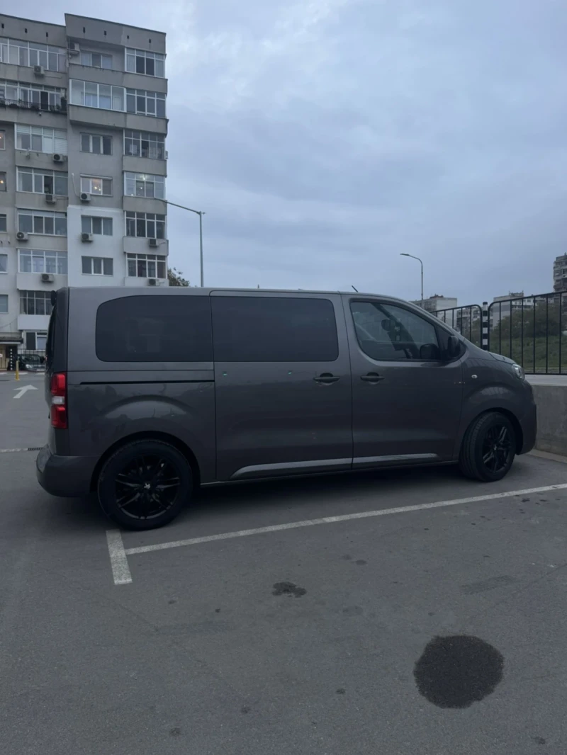 Peugeot Traveler 7+ 1 2.0 150кс-пътнически, снимка 2 - Автомобили и джипове - 52960483
