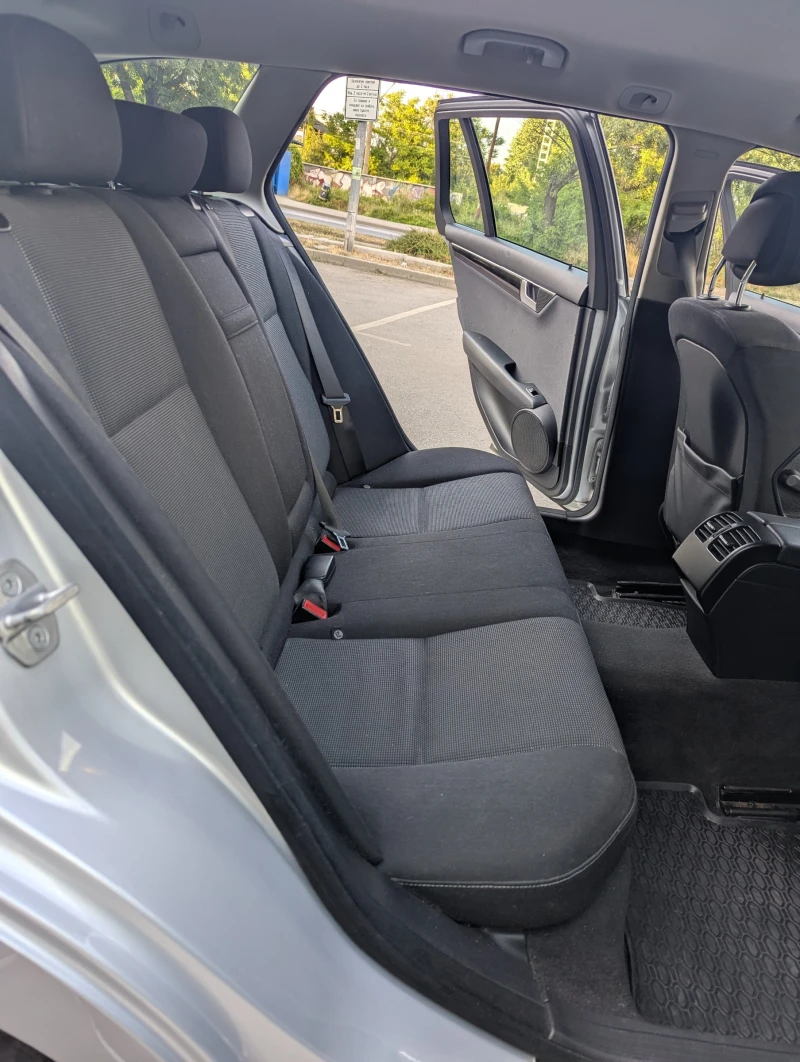 Mercedes-Benz C 200 W204 Facelift , снимка 8 - Автомобили и джипове - 52525244