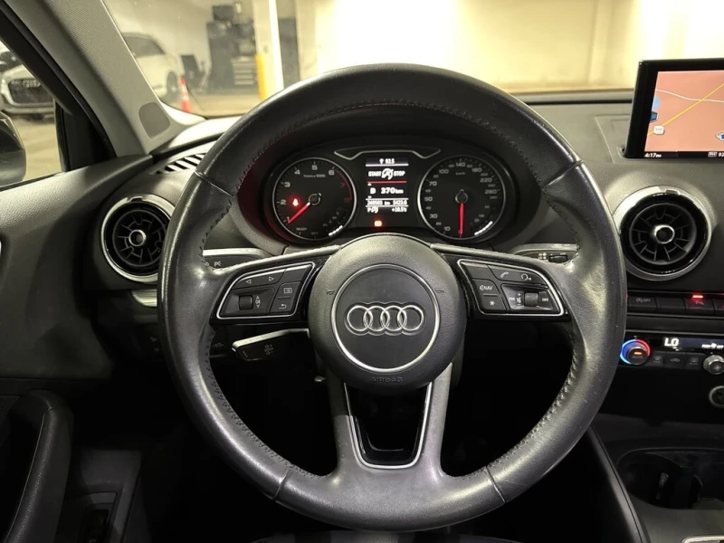 Audi A4 * 4dr Sdn quattro 2.0T Progressiv | Premium Packag, снимка 12 - Автомобили и джипове - 52753187