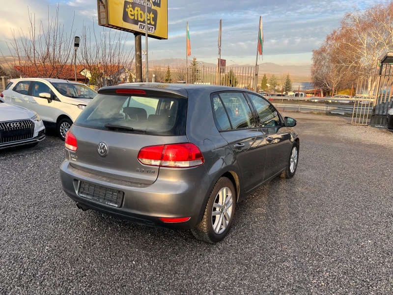 VW Golf 2.0TDI Hig, снимка 6 - Автомобили и джипове - 52885470